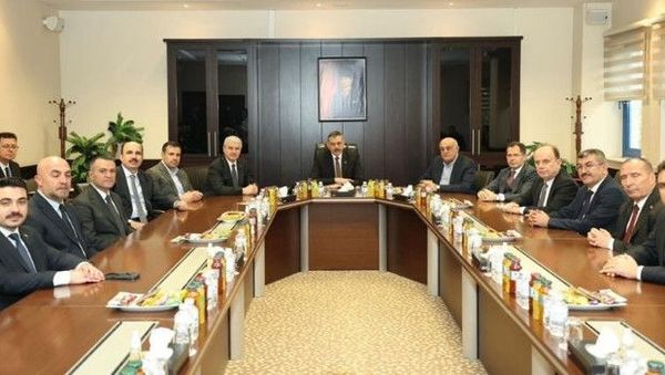 İçişleri Bakanı Çiftçi, Konya Çumra’daki Torku Şeker Fabrikası’nı İnceledi