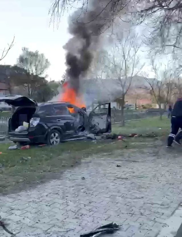 Tokat'ta Cip Ağaca Çarptı: 1 Ölü, 2 Yaralı