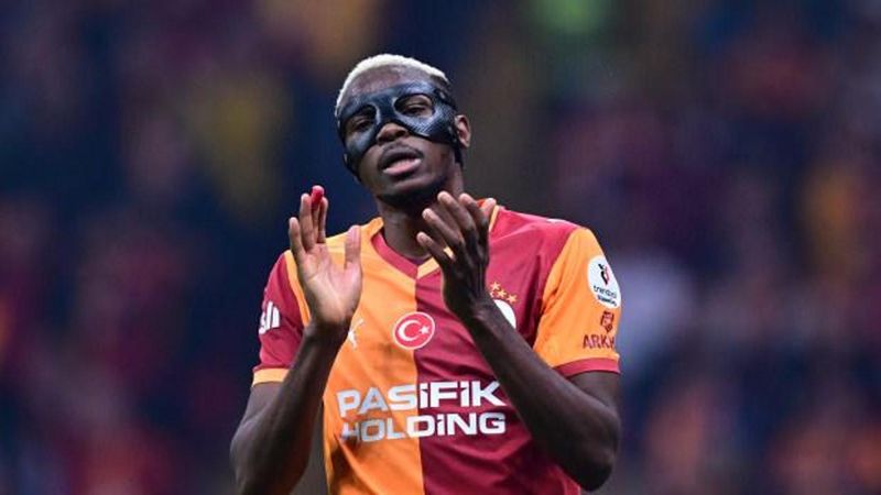 Victor Osimhen'e '5 kadınla evlen' önerisi sosyal medyada gündem oldu