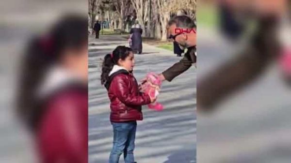 Kayseri'de 16 Milyon İzlenen Sosyal Deney Köy Okullarına Oyuncak Umudu Getirdi