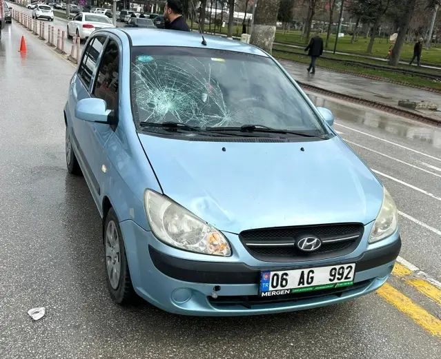 Malatya'da Otomobilin Çarptığı Yaya ve Sürücü Yaralandı
