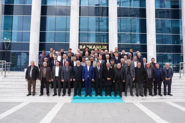 Çubuk Muhtarları Ramazan Bayramı’nda Başkan Demirbaş’ı Ziyaret Etti