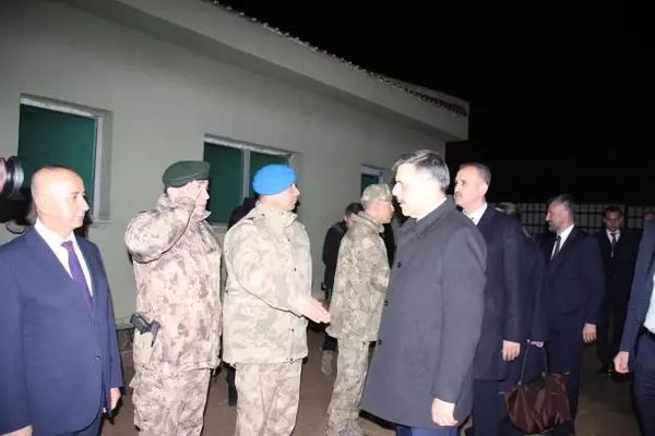 Bakan Mustafa Çiftçi, Gürbulak Sınır Kapısı’nda Güvenlik Tedbirlerini İnceledi