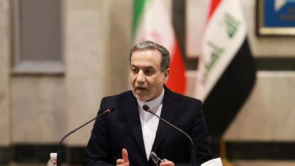 İran, ABD'nin Hürmüz Boğazı Güvenliği Çağrısına Sert Yanıt Verdi