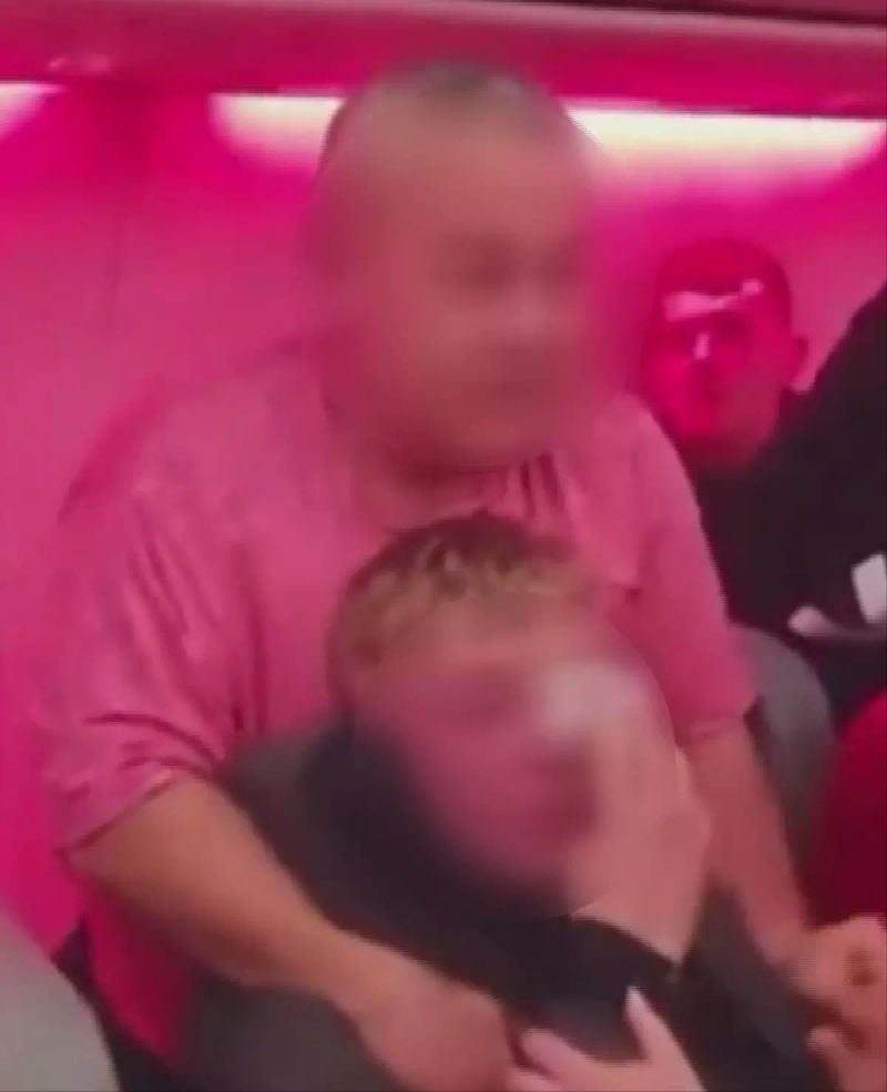 Jet2 Antalya-Manchester Uçağında Yolcular Arası Kavga Brüksel'de Acil İnişle Sonlandı