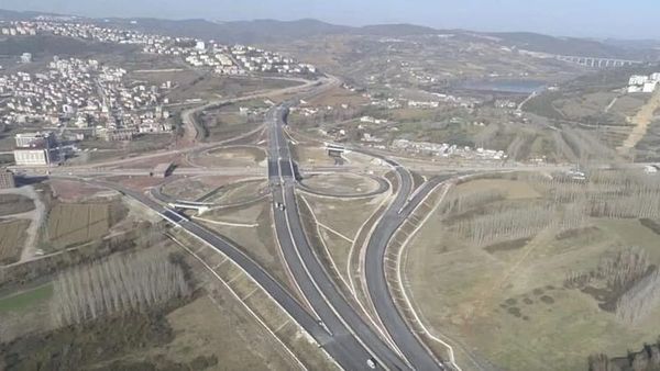 Kuzey Marmara Otoyolu'ndaki Kazada Ölen Polis Uzun Kalp Masajıyla Kurtarıldı