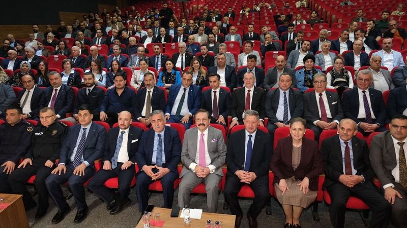 TOBB Başkanı Hisarcıklıoğlu: E-Ticaret Türkiye'nin Gelecek Büyüme Motoru Olacak