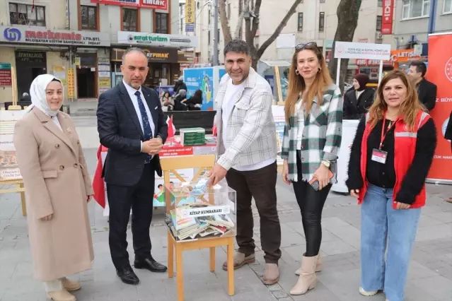 Konya'da 'Bir Kitap Bir Umut' Projesiyle Çocuk Evlerine Kütüphane Kuruluyor