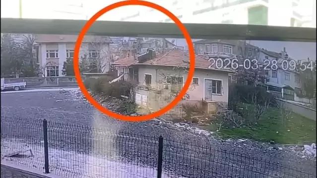 Konya’da Güneş Paneli Hırsızları Güvenlik Kamerasıyla Yakalandı