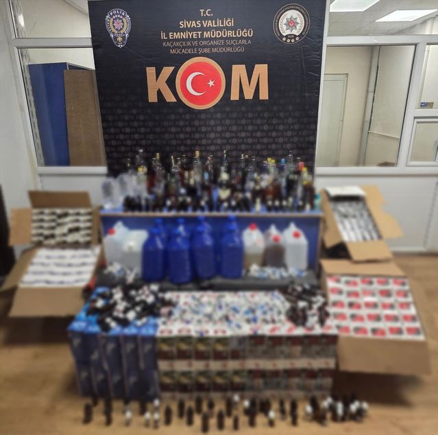 Sivas'ta Operasyonda 80 Bin Makaron ve Kaçak Alkol Ele Geçirildi