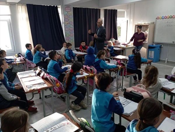 Pınarhisar ve Vize'de Eğitim Faaliyetleri ve Okul Ziyaretleri Gerçekleşti