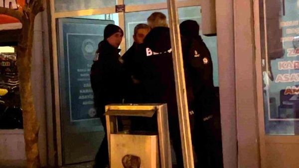 Bolu'da Alkollü Adam Eşiyle Kavga Sonrası Gözaltına Alındı