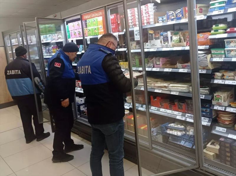 Ladik'te Ramazan Öncesi Fırın ve Marketlerde Gıda Denetimleri Gerçekleştirildi