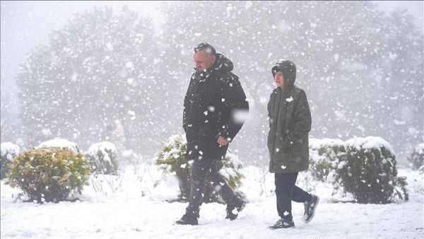 Meteoroloji İstanbul ve 3 İl İçin Kuvvetli Kar Yağışı Uyarısı Yaptı