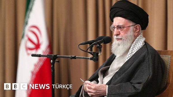 Ayetullah Ali Hamaney: İran'ın Tarihine Damga Vuran Dini Lider