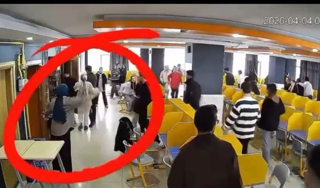 Tuşba'da 5.2 Büyüklüğündeki Deprem Öğrencilerde Panik Yarattı