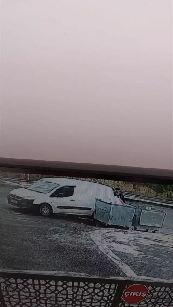 Süleymanpaşa Belediyesi Hafriyat Dökümü Yapanlara 180 Bin Lira Ceza Kesti