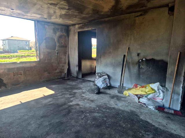 Silivri Kadıköy'de Gece Çıkan Yangında 6 Kişi Son Anda Kurtarıldı