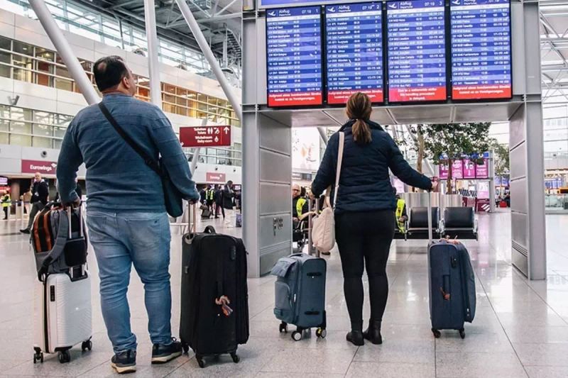 İspanya'da Yer Hizmetleri Grevi 70 Binden Fazla Uçaşı Etkileyecek