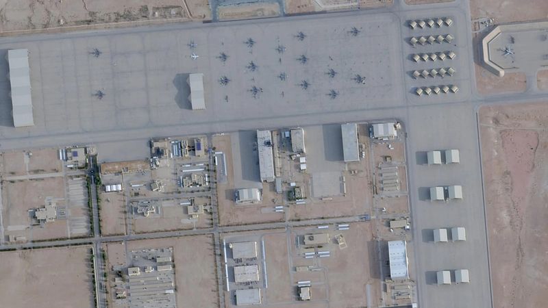 Zelenskiy: Rusya, İsrail'in Enerji Tesislerine Dair Uydu Verilerini İran'la Paylaşıyor