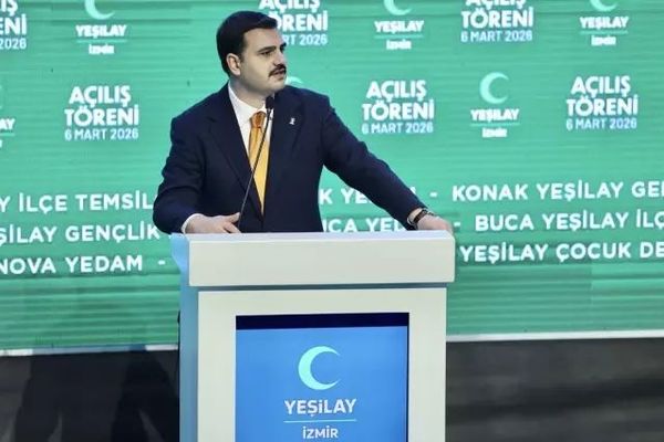 AK Partili İnan'dan Cemil Tugay'a Yeşilay Eleştirisi: Tarihe Düşman Olarak Geçeceksiniz