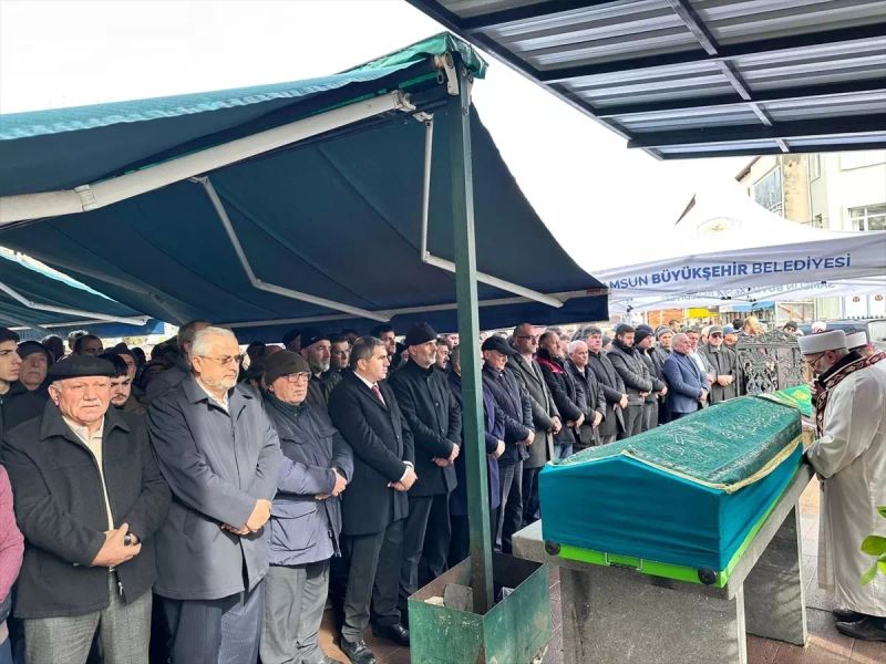 Ladik Belediye Başkanı Adnan Topal'ın Babası Mustafa Topal Toprağa Verildi