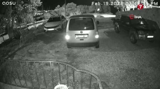 Hatay Samandağ'da Kontrolünü Kaybeden Kamyon Uçurumdan Düştü