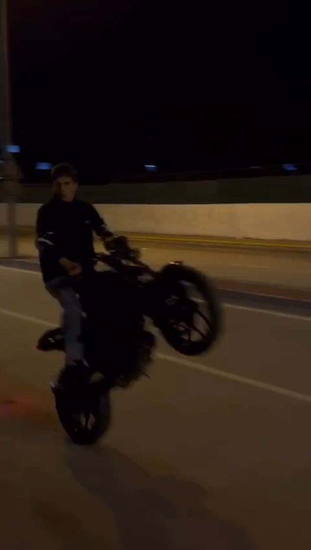 Polis Yeleğiyle Drift Yapan Genç 365 Bin Lira Ceza Ödedi