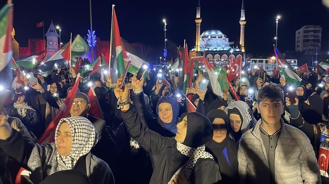 Kayseri'de İsrail'in Filistinli Esirlere İdam Yasası Protesto Edildi