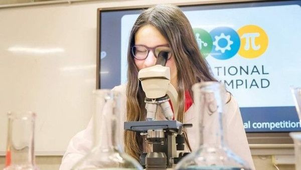 TED Ankara Koleji’nden Alisa Dora Açık Fen Bilimlerinde Dünya Birincisi Oldu