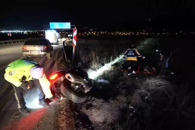 Kırıkkale'de Dayı ve Yeğen Motosiklet Kazasında Yaralandı