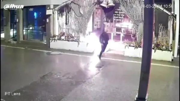 Kocaeli'de Kundaklama Vakası: 2 Şüpheli İstanbul'da Yakalandı