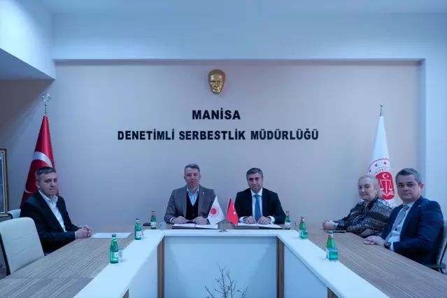 Manisa'da Denetimli Serbestlik Kapsamındaki Kişiler Kızılay Çalışmalarına Katılacak