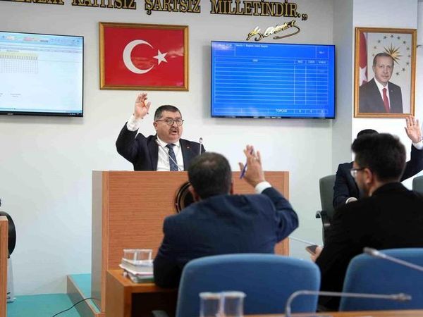 Düzce Belediye Meclisi Nisan Ayı Toplantısında 45 Gündem Maddesi Görüşüldü