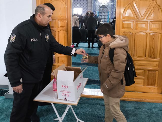 Polis Haftası Kutlamaları Hafik'te Gerçekleşti