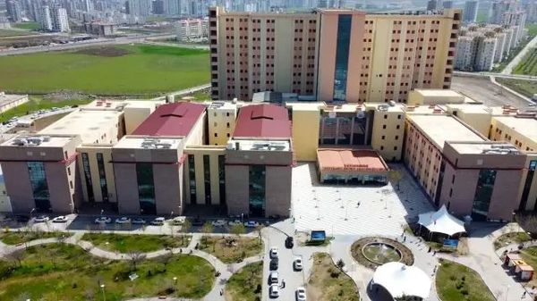 Diyarbakır'da Ramazan Bayramı Boyunca Kesintisiz Sağlık Hizmeti Sunuldu