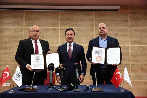 Muğla Büyükşehir Kadrolu İşçilerine Yüzde 53 Zam Yapıldı