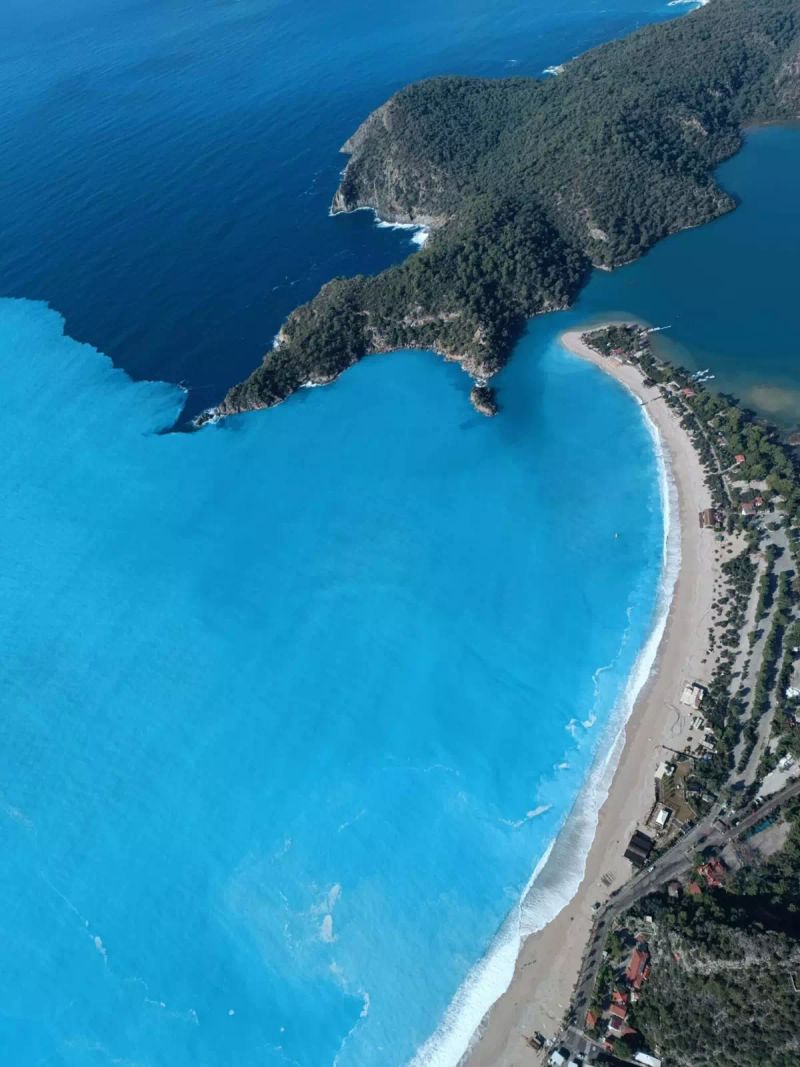 Sağanak Sonrası Ölüdeniz'in Turkuaz Renk Değişimi Göz Kamaştırdı