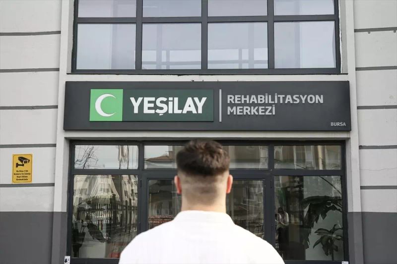 Bursa'da Yeşilay Rehabilitasyon Merkezi, F.Ç.'yi Uyuşturucu Bağımlılığından Kurtardı