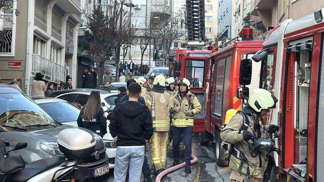 Şişli'deki Otelde Çıkan Yangında 6 Kişi Kurtarıldı