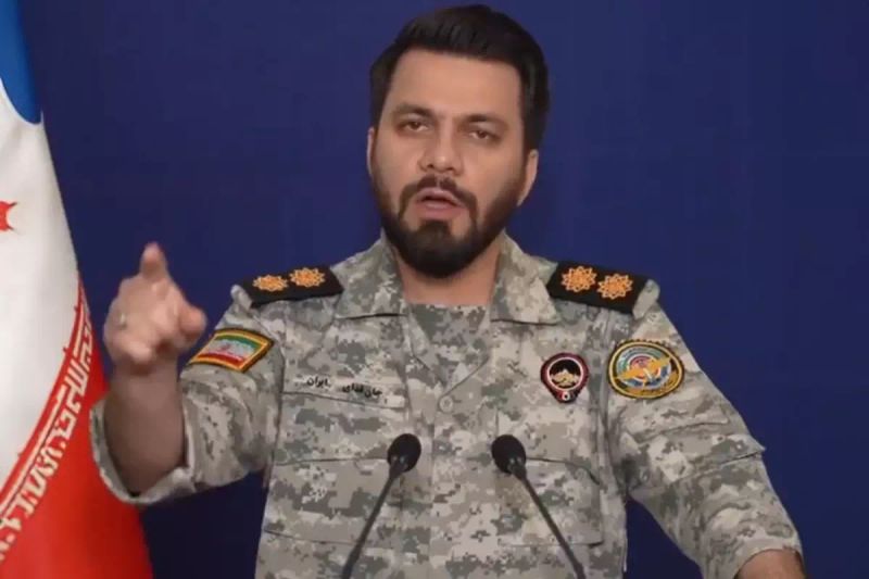 İran Sözcüsünden Trump'a Sert Sözler: 'Kovuldun' Mesajı Gerilimi Tırmandırdı