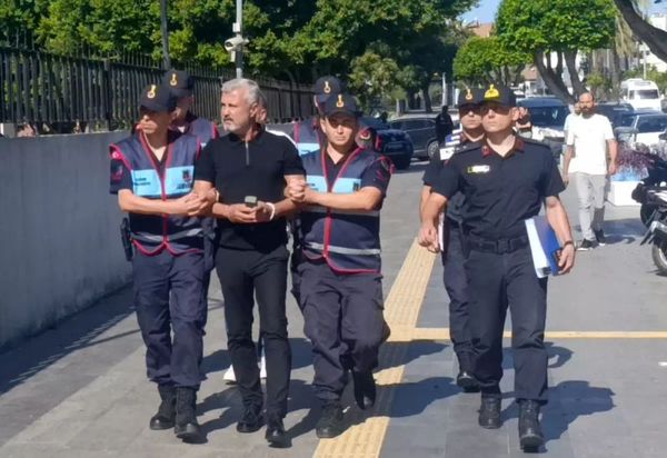 Manavgat'taki Rüşvet Operasyonunda 12 Kişi Tutuklandı