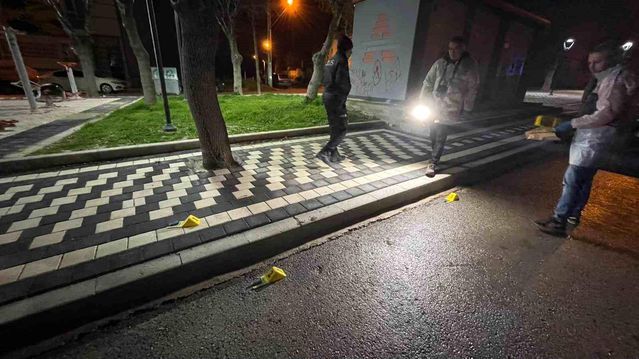 Karaman'da Kimliği Belirsiz Kişiler Tüfekle Rastgele Ateş Açtı