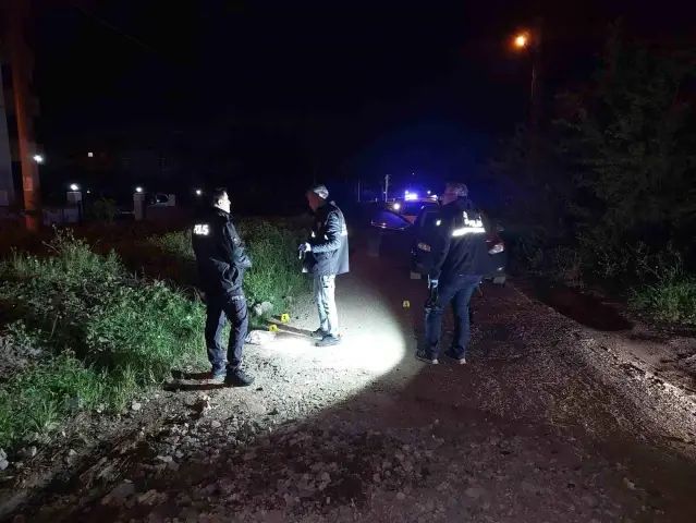 Hatay Payas'ta Silahlı Çatışmada 2 Kardeş Yaralandı