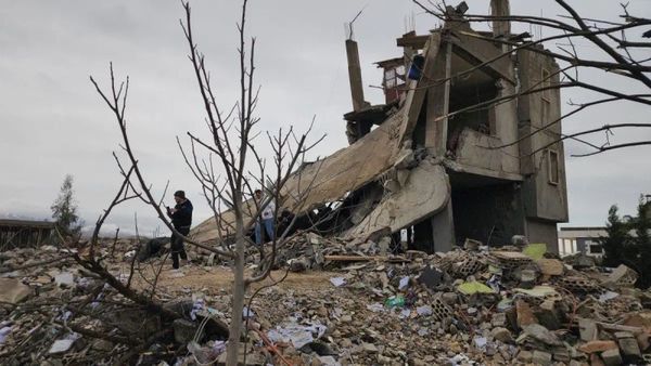 Lübnan Sağlık Bakanlığı: Saldırılarda Can Kaybı 1001’e Ulaştı