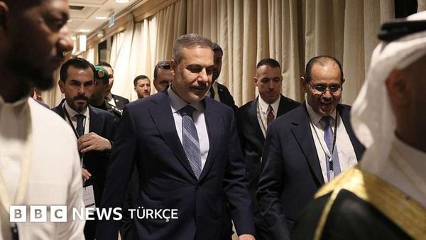 Dışişleri Bakanı Fidan'ın Körfez Ziyareti: Kritik Mesajlar ve Bölgesel Diplomasi