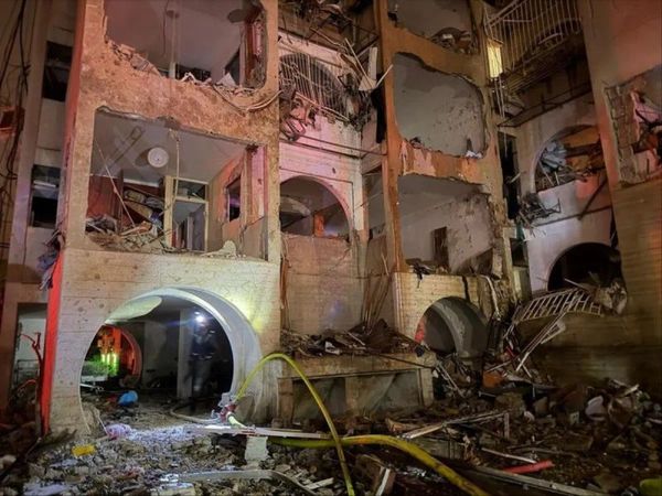 İsrail Ordusu, İran Füze Saldırılarını Önleyememenin 'İlgisiz Hatalar' Nedeniyle Olduğunu Açıkladı