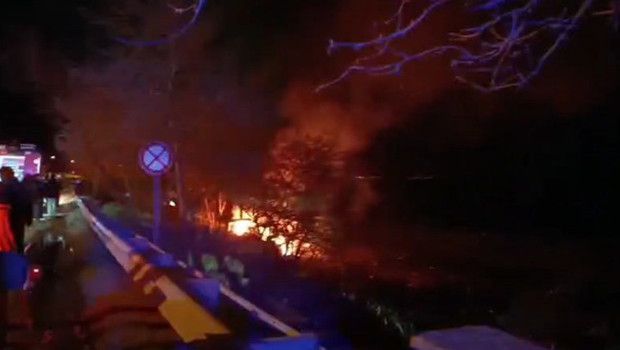 Zonguldak'ta Plaja Yakın Barakalar Yangında Hasar Gördü, Kundaklama Şüphesiyle Soruşturma Açıldı