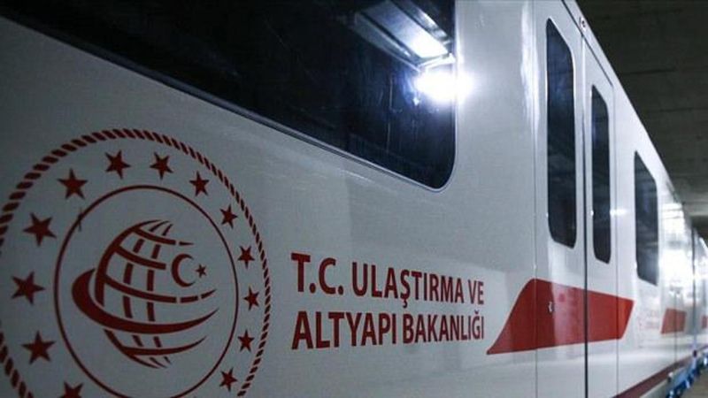 Bakan Uraloğlu: Gayrettepe Metro Hattında Yolcu Rekoru Kırıldı