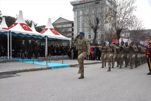 Ticaret Bakanı Ömer Bolat, Van'ın Kurtuluşunun 108. Yıl Dönümü Törenine Katıldı